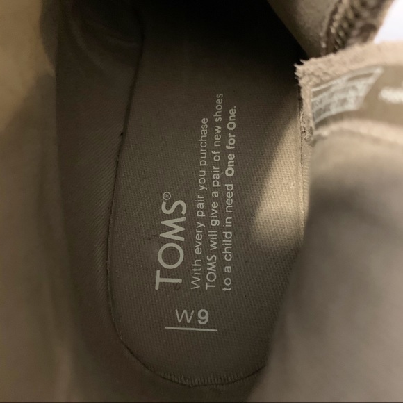 Toms Desert Wedge Taupe Suede Croc Embossed Bootie - Picture 8 of 11